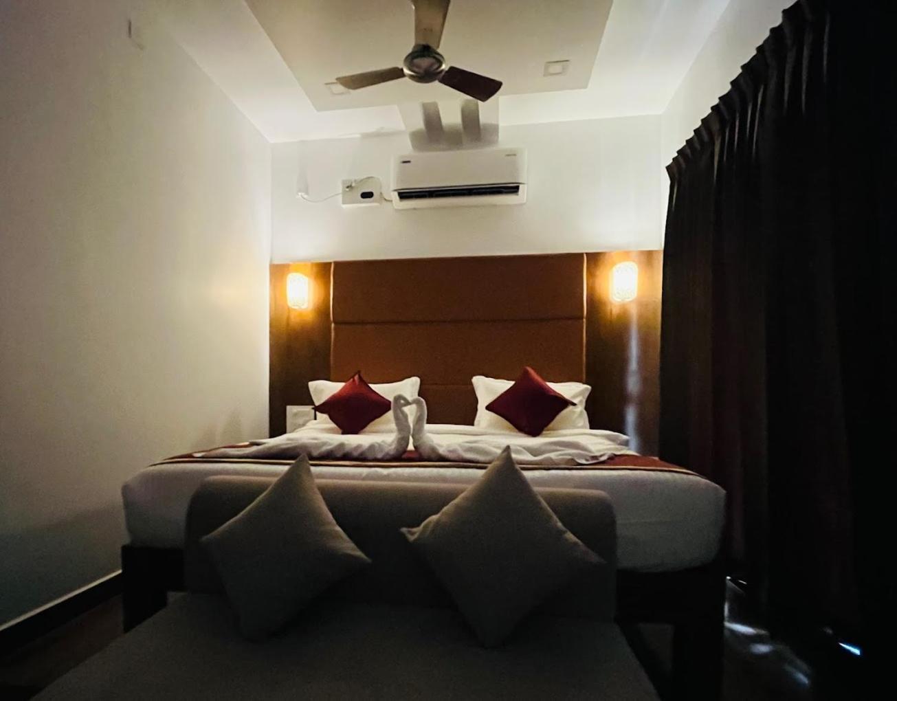 Grb Resort Tiruchchendūr Exterior foto